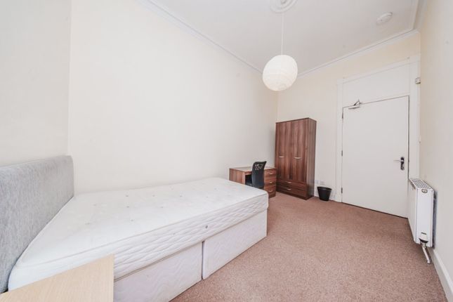 7/1, Murieston Crescent, Edinburgh photo 5