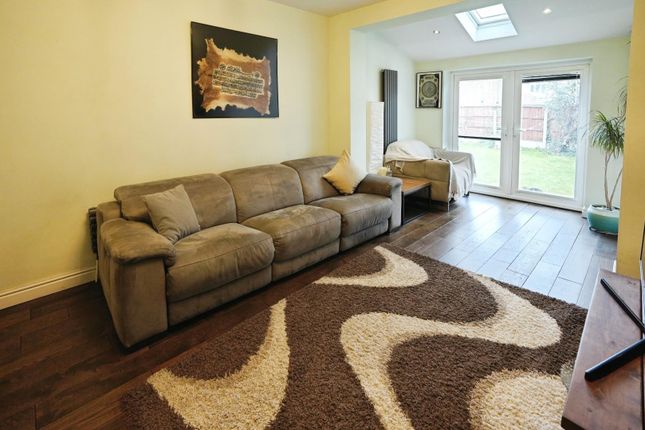 56, Burnside Drive, Manchester photo 3
