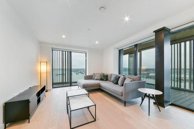 Flat for sale in Marco Polo, Royal Wharf, London