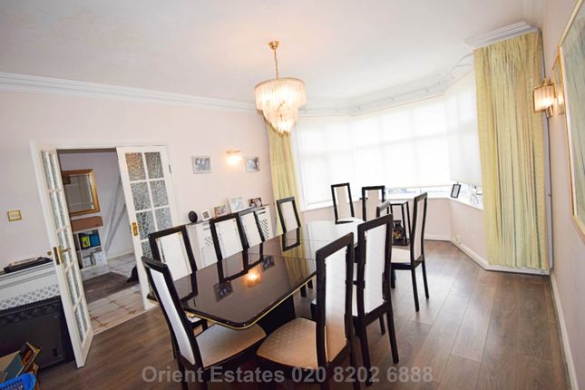 30, Sherwood, London photo 3
