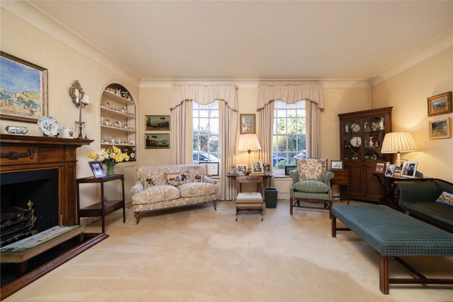 49, Chelsea Square, London photo 2