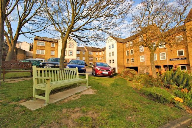 Flat for sale in Cobbs Place, Margate