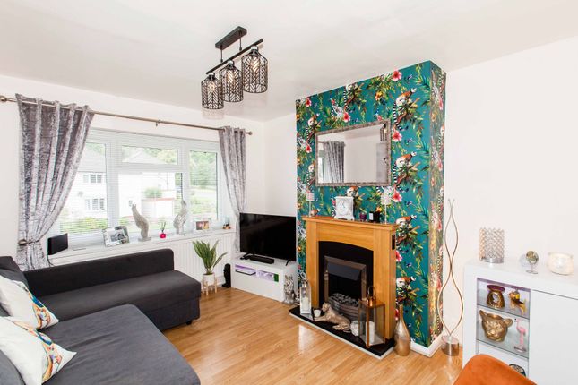 Thumbnail Flat for sale in Bower Farm Road, Old Whittington