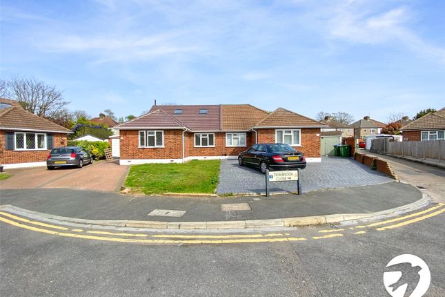 Bungalow to rent in Oakway Close, Bexley, Kent