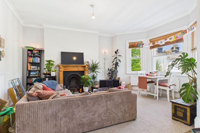 Second Floor Flat, 93, Buckingham Road, Brighton photo 4