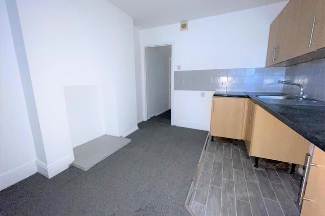 85A, Old Road, Clacton on Sea photo 3