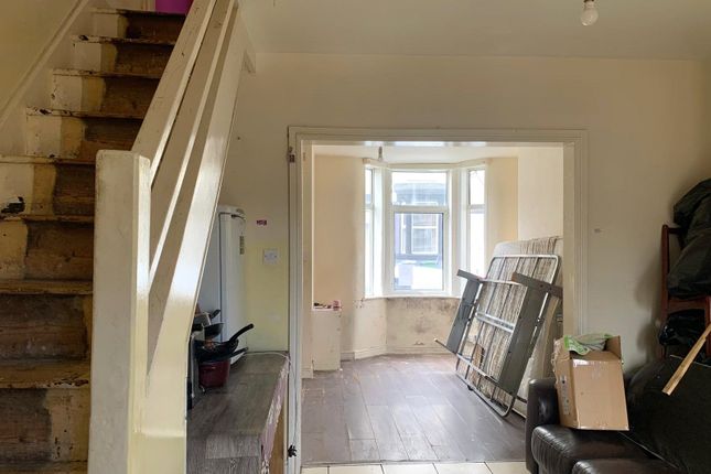 11, Parkside Road, Birkenhead photo 4