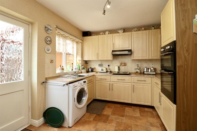 8, Old Lea, Holme-On-Spalding-Moor photo 2