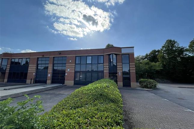 Commercial property to let in Unit 12 Cordwallis Business Park, Maidenhead