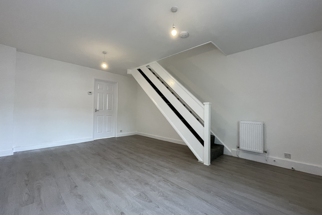 112, Oakfield Woking, null photo 2