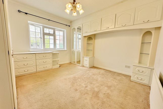 91, Westover Road, Hampshire photo 4