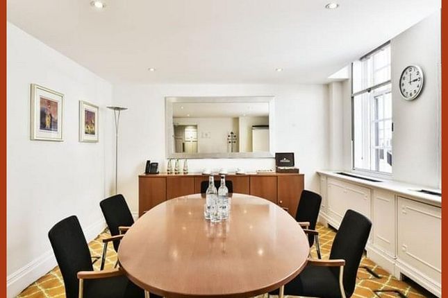 Office to let in Kings Road, London