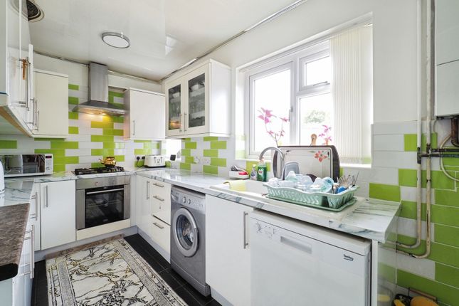 7, Olton Avenue, Nottingham photo 2
