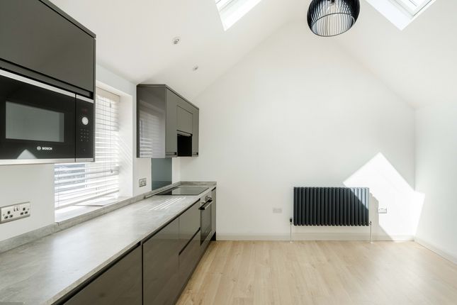 92 Elmdale Road, Bristol photo 3