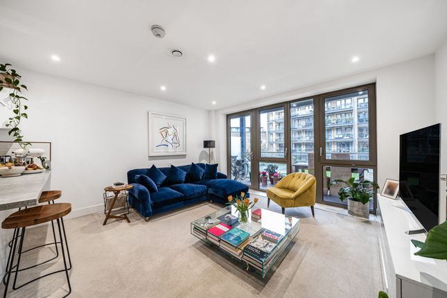 Flat for sale in Corio House, The Grange