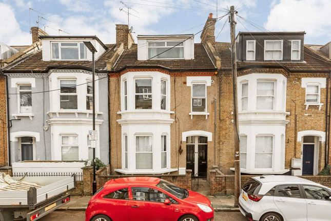 Flat to rent in Upham Park Road, London