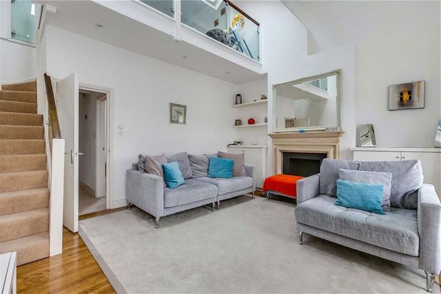 Flat 2, 11, Sedgeford Road, London photo 2