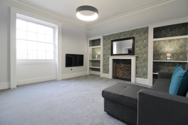 Flat 7, 24 Lansdown Place, Cheltenham photo 2