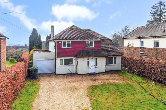 Thumbnail Detached house for sale in Bell Hill Ridge, Petersfield, Hampshire