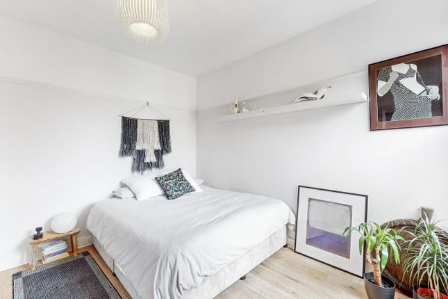 Flat to rent in First Floor, Ancona Road, Kensal Rise, London