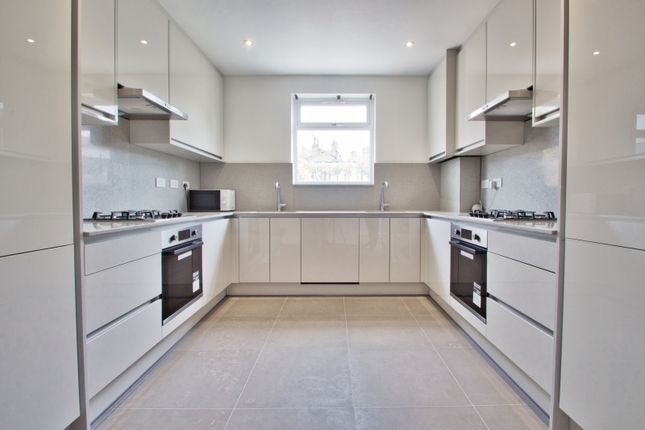 Room 2, 18,, Beaconsfield Road, London photo 4