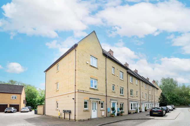 Thumbnail Semi-detached house for sale in New Bridge Street, Witney
