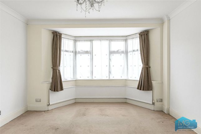 9, Gresham Avenue, London photo 4