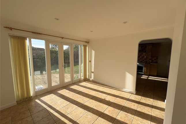 Bazzleways Close, Sherborne photo 3