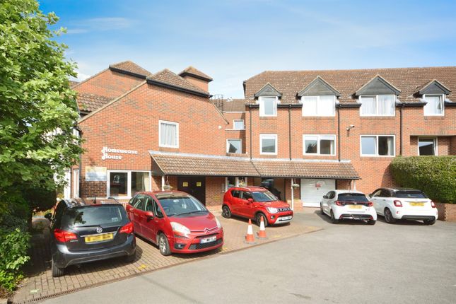 Thumbnail Flat for sale in Robinsbridge Road, Coggeshall, Colchester