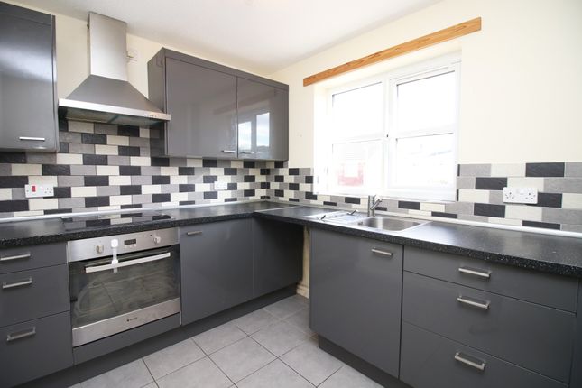 26, Sutherland View, Blackpool photo 4