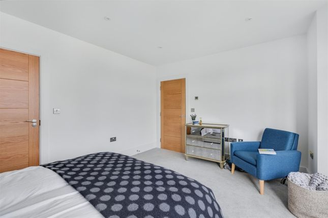 Bedroom 4_3.Jpeg