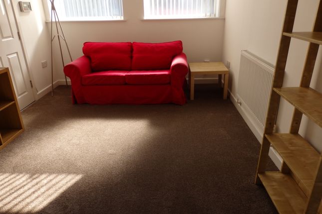 196, Whitchurch Road, Cardiff photo 2