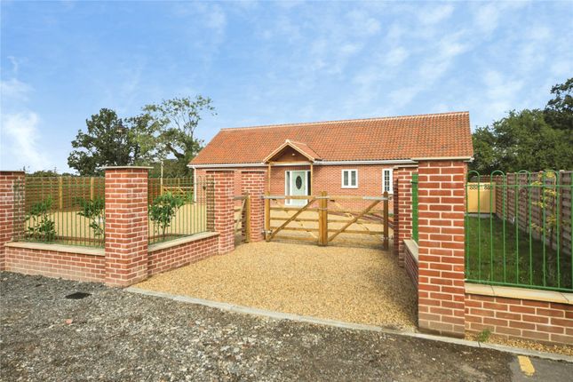 3-bed house on Alfie Cottage,, Bury Road, Hepworth, £650,000