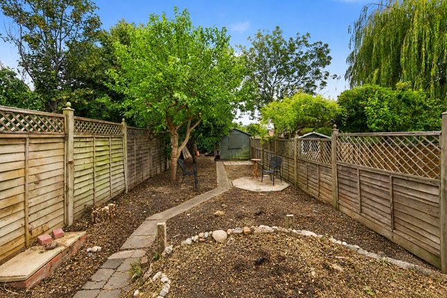 29, Cornwall Road, St. Albans photo 4