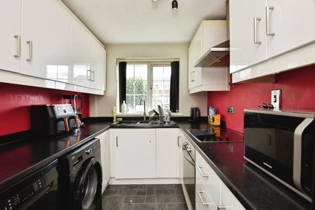 16, June Road, Stoke-on-Trent photo 4