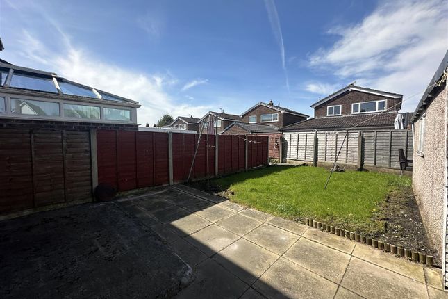 12, Waverley Drive, Preston photo 2