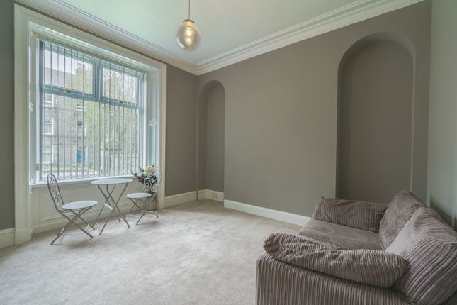 Walker Road Flat A, Aberdeen, Aberdeen photo 4