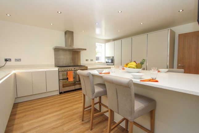 94, Clayfield, Bristol photo 4