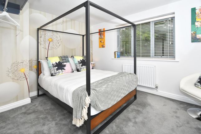 4 Poster Bedroom