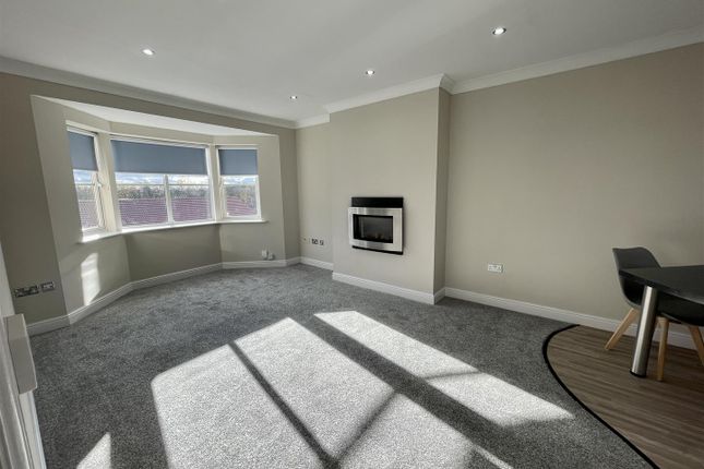 4, Swain Court, Middleton St George photo 2