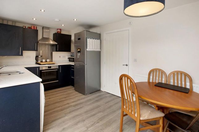 3 Trumpeter Place, Dawlish photo 3