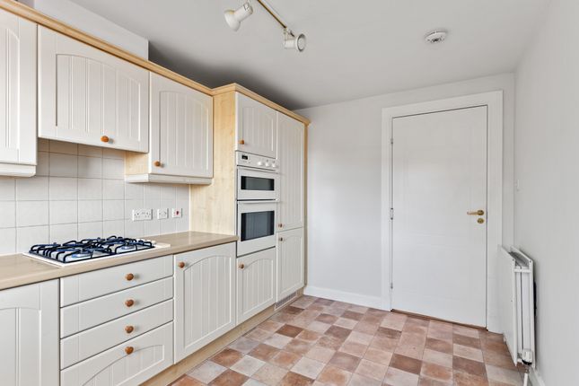 Flat for sale in 96/4 Orchard Brae Avenue, Edinburgh