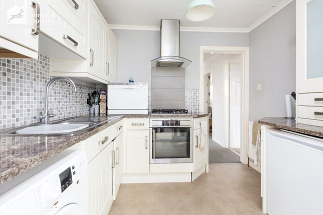 27, Spring Gardens, Scarborough photo 4