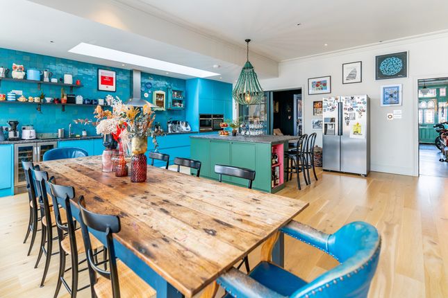 85, Twyford Avenue, London photo 4