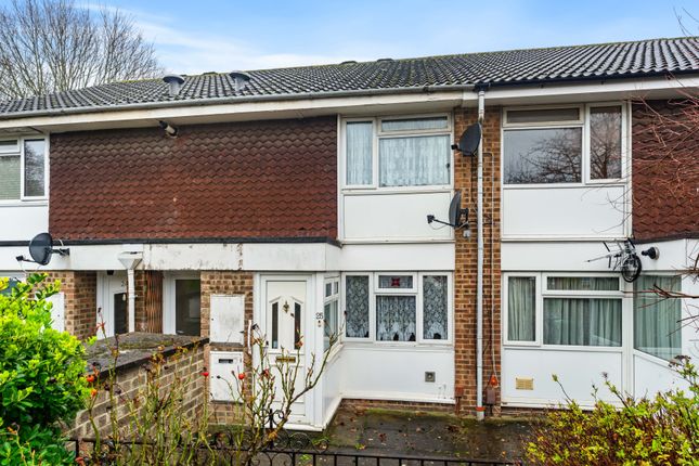 Thumbnail Maisonette for sale in Willoughby Avenue, Croydon