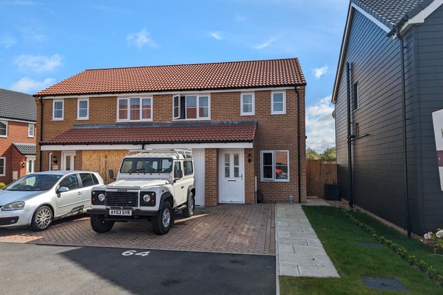 Thumbnail Semi-detached house to rent in Hodgson Avenue, Leiston