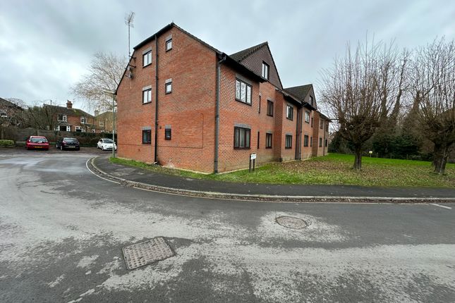 Flat to rent in Bishops Court, Andover, Andover