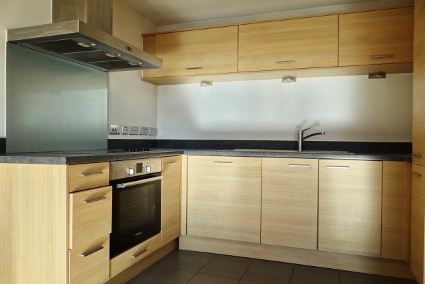 Flat to rent in Admiralty Tower, Portsmouth