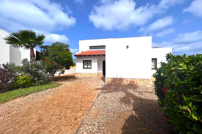 Villa for sale in Villa 38, Melia Dunas, Cape Verde