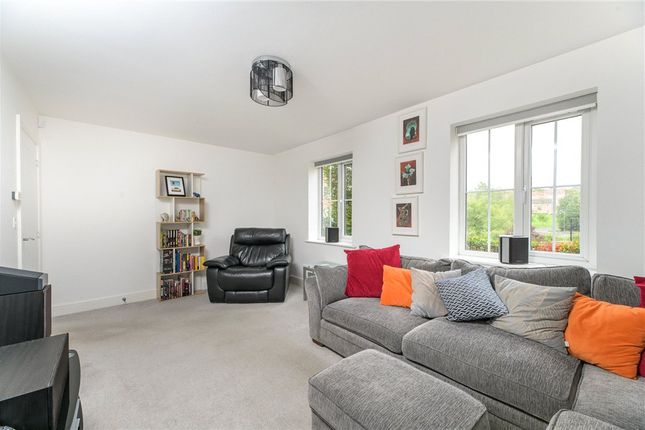 7, Wise Crescent, Leeds photo 4